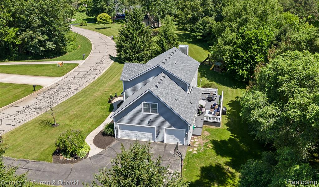 9298 Anacapa Bay Drive, Pinckney, MI 48169 — Photo 37
