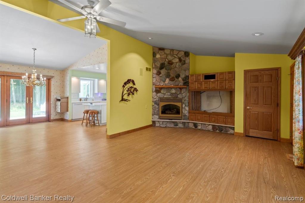 8027 EMERALD Lane W, Westland, MI — Photo 5