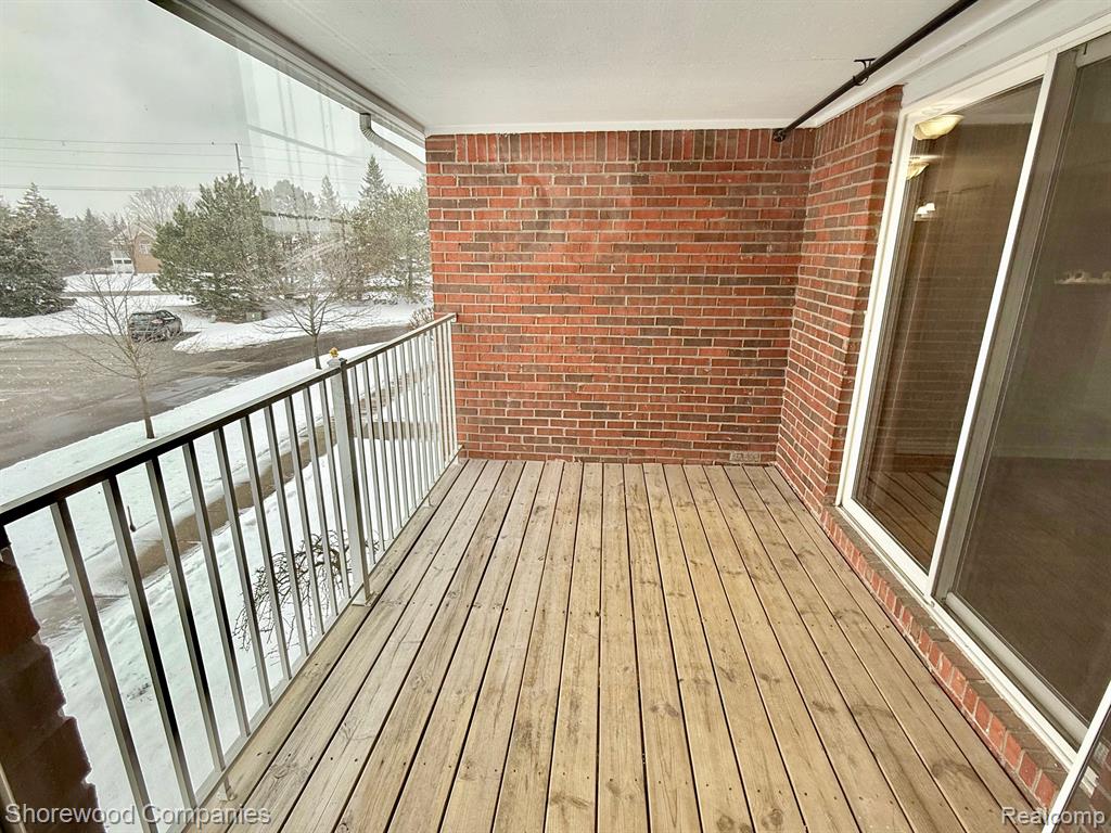 46116 Rhodes Drive, Macomb, MI 48044 — Photo 17