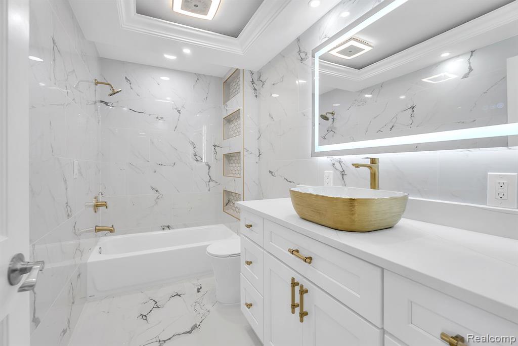 23594 Crescent Ridge Drive, New Boston, MI 48164 — Photo 36