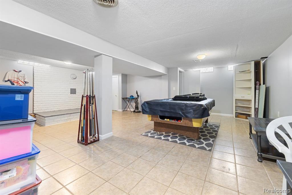 9838 Jackson Street, Van Buren, MI 48111 — Photo 13