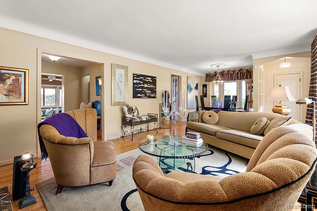 4374 Arden Place, Royal Oak, MI 48073 — Photo 11