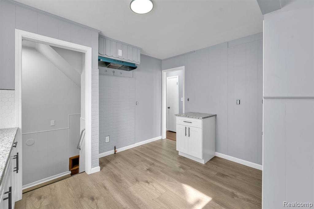 437 Mayflower Avenue, Lincoln Park, MI 48146 — Photo 13