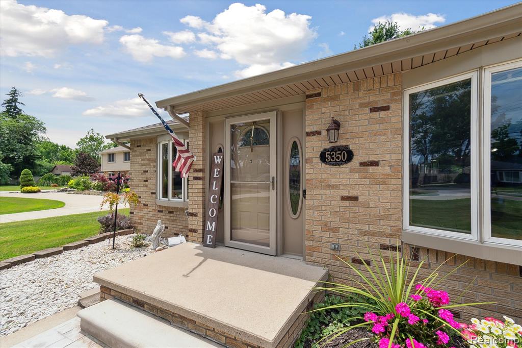 5350 Lathrop Street, Trenton, MI 48183 — Photo 14