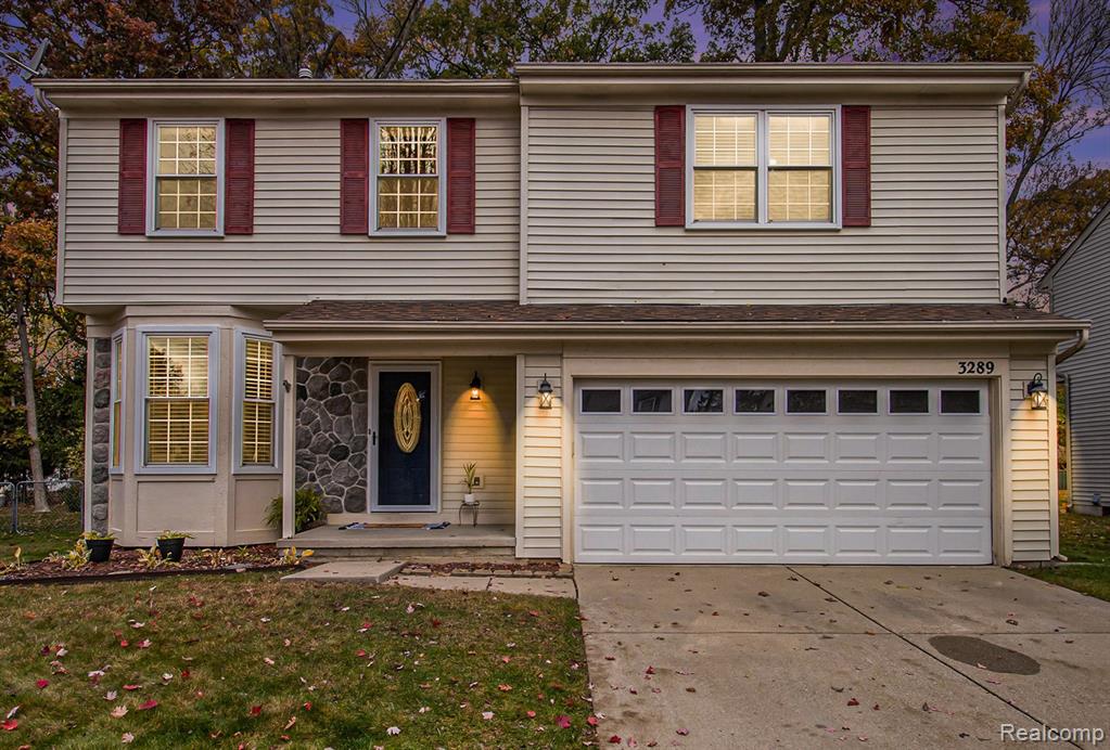 3289 Hilltop Drive, Holly, MI 48442 — Photo 2