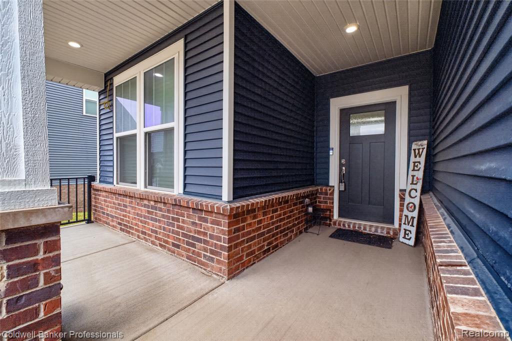 4813 Marquette Drive, Milford, MI 48381 — Photo 6
