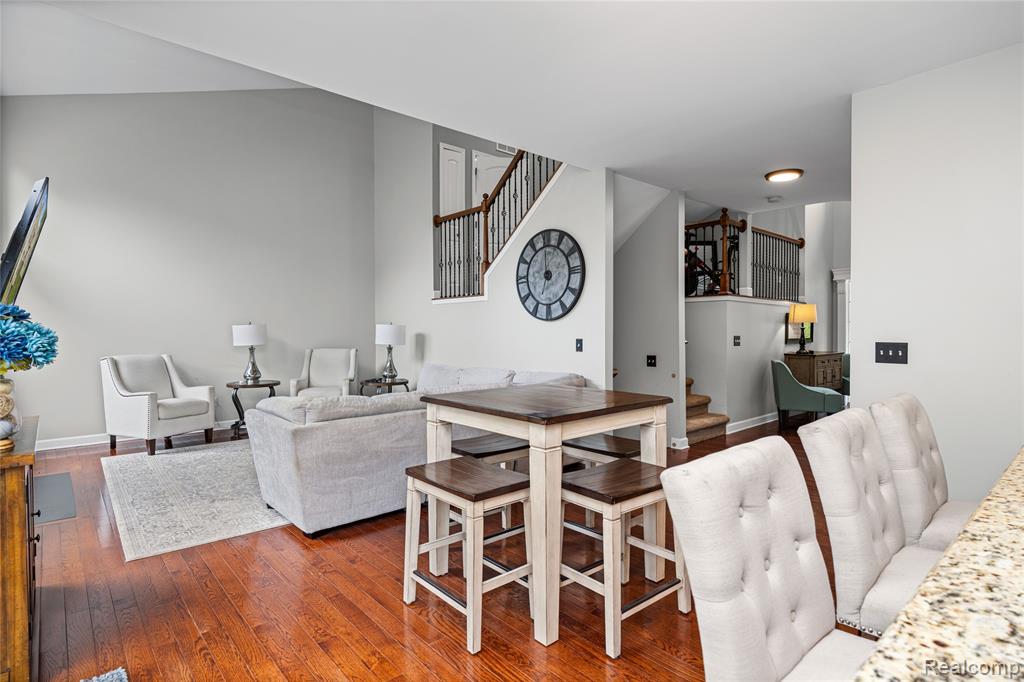 730 Leon Road, Walled Lake, MI 48390 — Photo 22