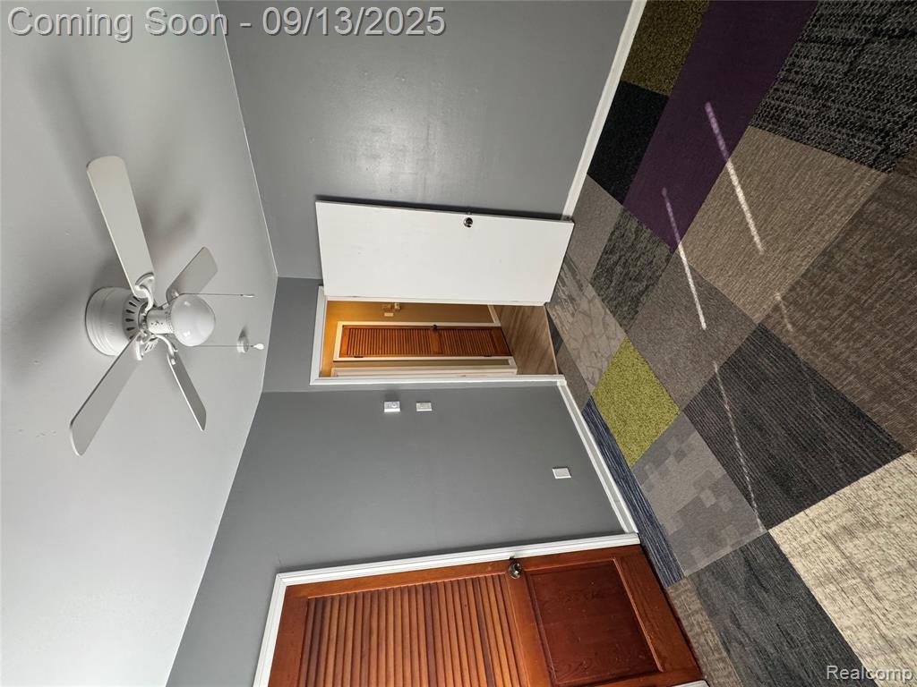 79 E Hudson Avenue, Madison Heights, MI 48071 — Photo 12