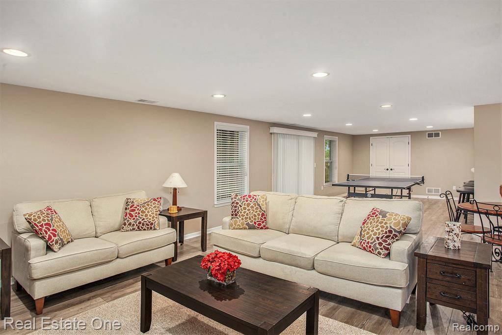 589 Rumson Court, White Lake, MI — Photo 26