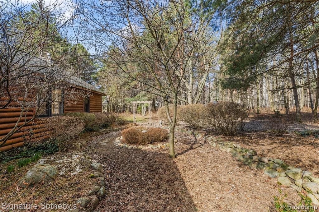 7699 MINNICK Road, Harbor Beach, MI 48441 — Photo 57