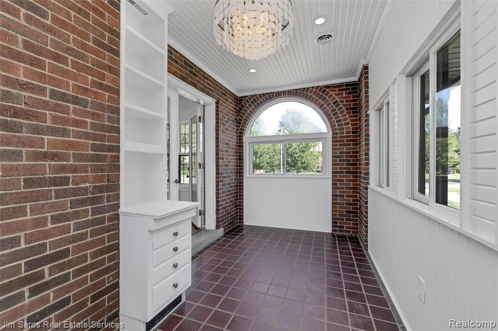 921 Berkshire Road, Grosse Pointe Park, MI 48230 — Photo 22