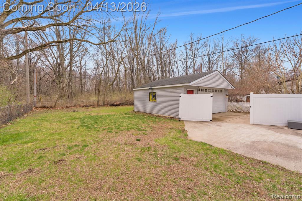 35815 Cypress Street, Romulus, MI 48174 — Photo 8