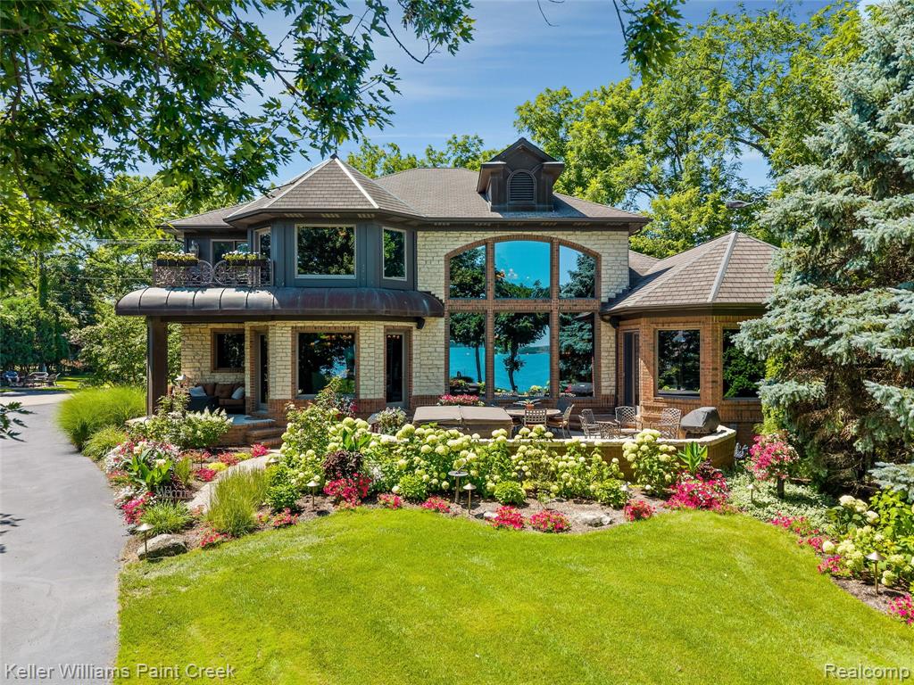 22220 E River Road, Grosse Ile, MI 48138 — Photo 69