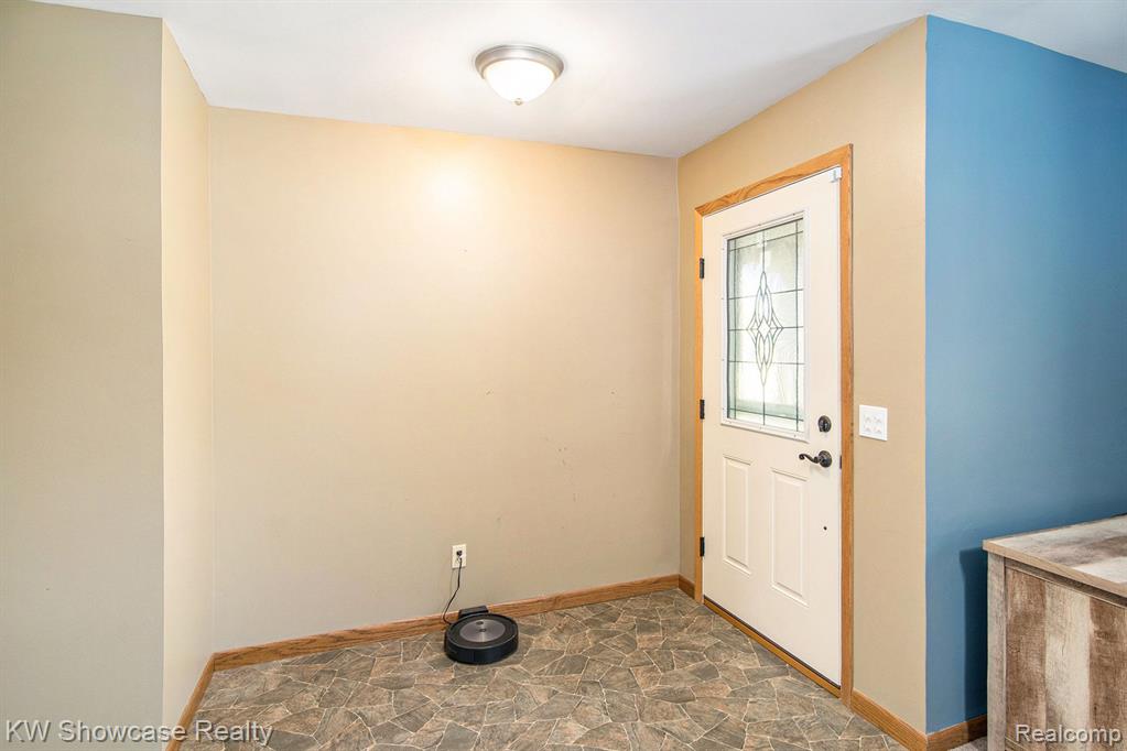 4045 S ELMS Road, Swartz Creek, MI 48473 — Photo 26