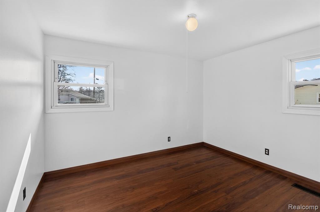 6337 Richalle Street, Brighton, MI 48116 — Photo 17