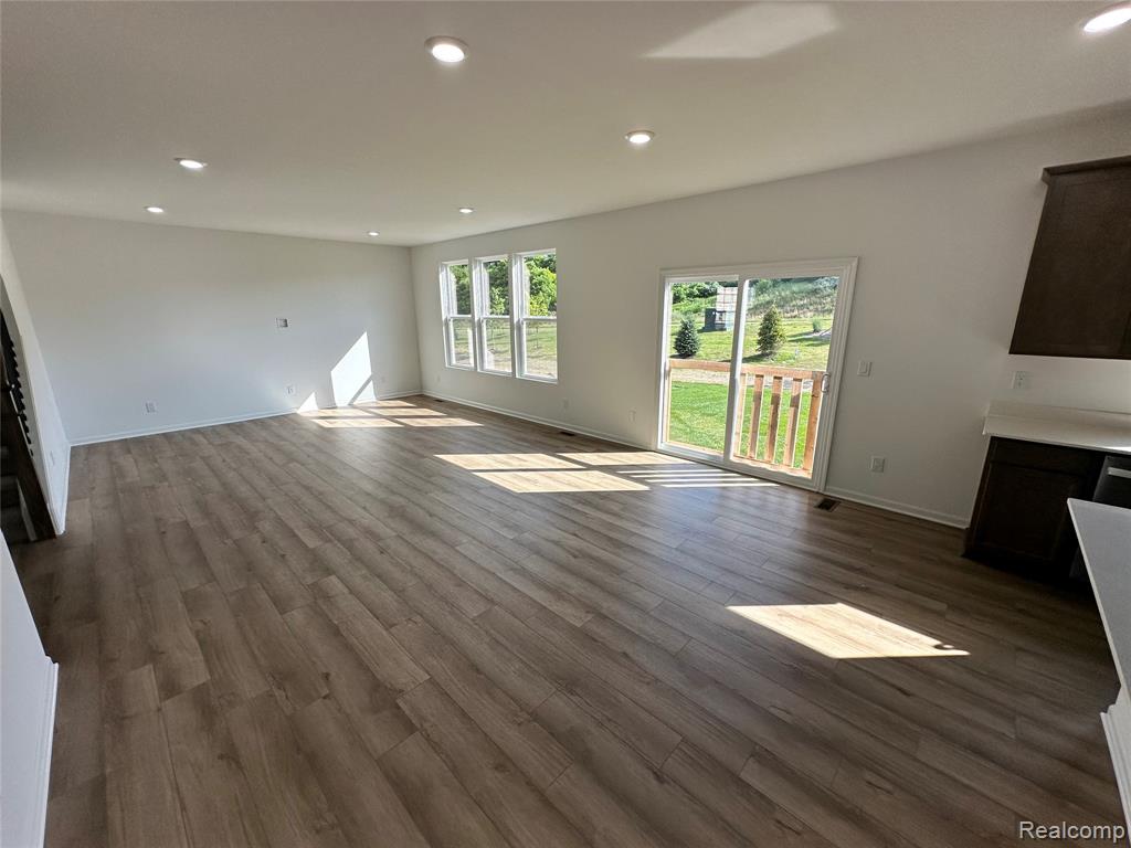 59579 Schuss Gully Drive, New Hudson, MI 48165 — Photo 15