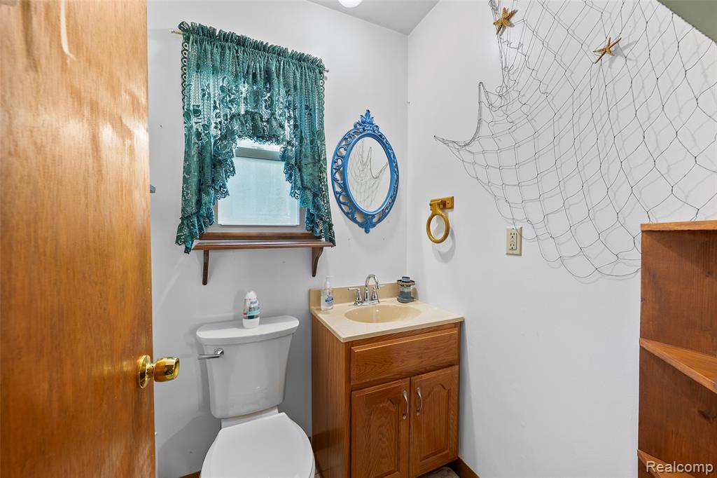 17655 Lohr Road, Sumpter, MI 48111 — Photo 45