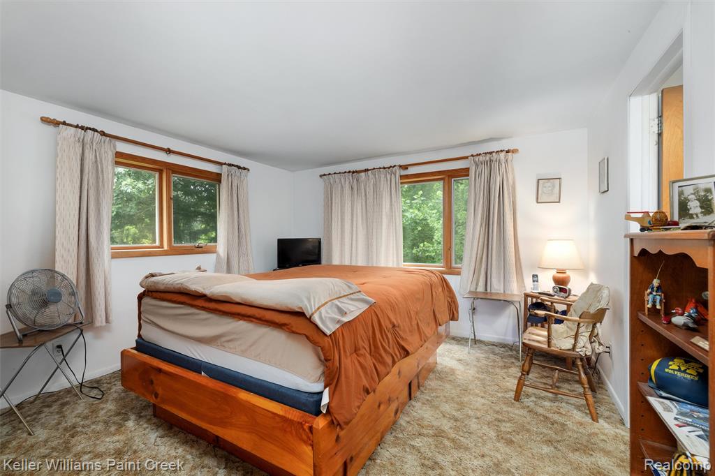 4464 Foxwood Drive, Milford, MI 48380 — Photo 28