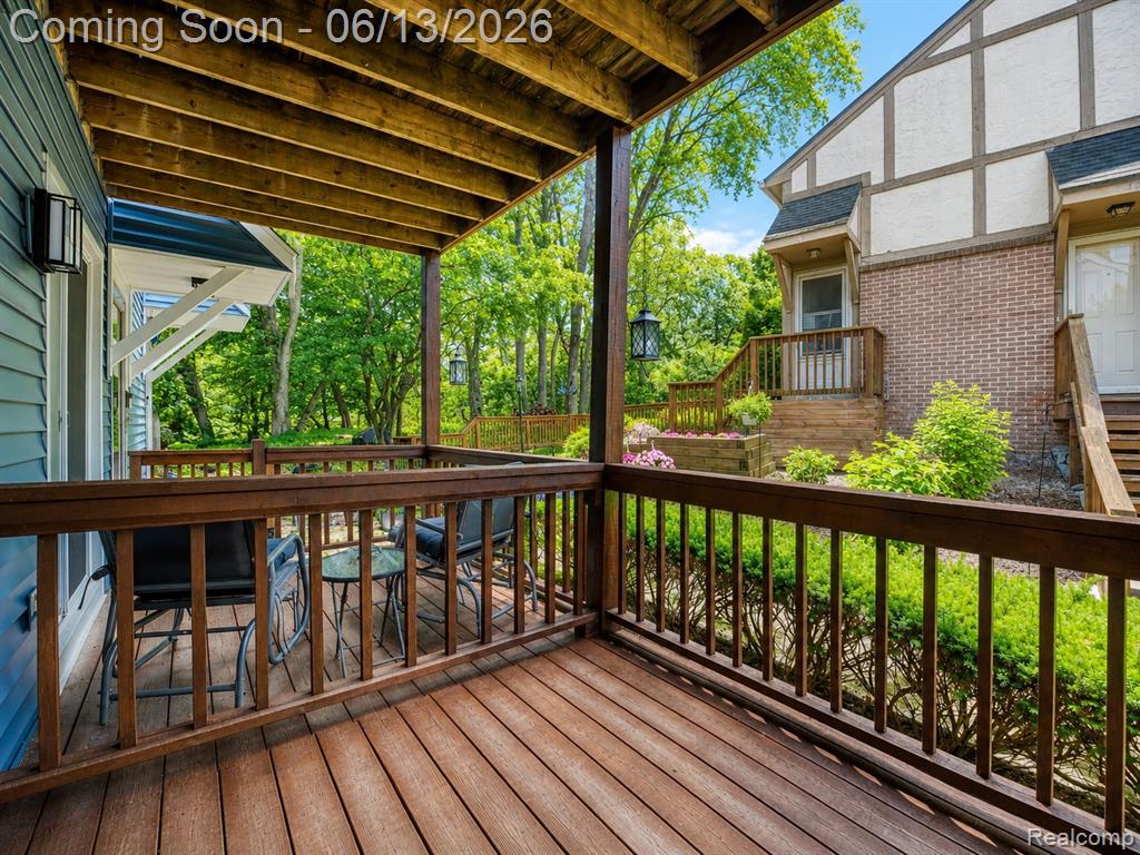 44750 Bayview Drive, 37, Novi, MI 48377 — Photo 15