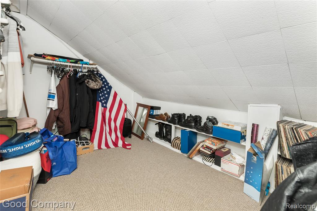 559 E Harry Avenue, Hazel Park, MI 48030 — Photo 18