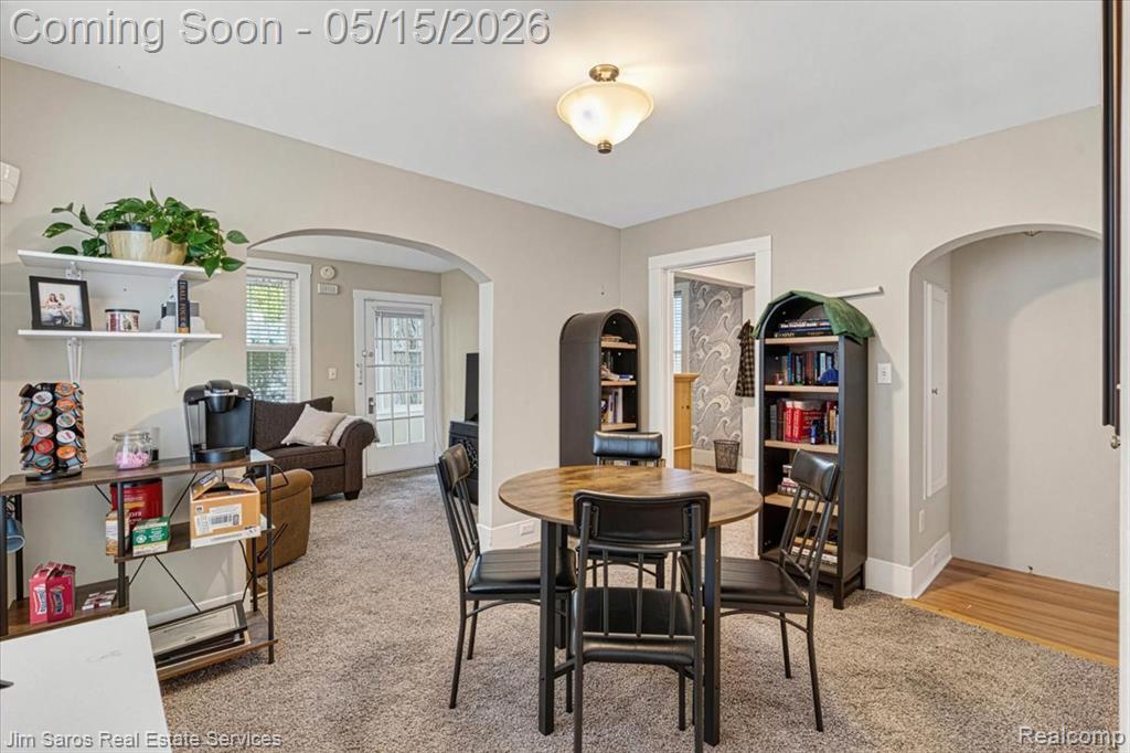 124 Muir Road, Grosse Pointe Farms, MI 48236 — Photo 9