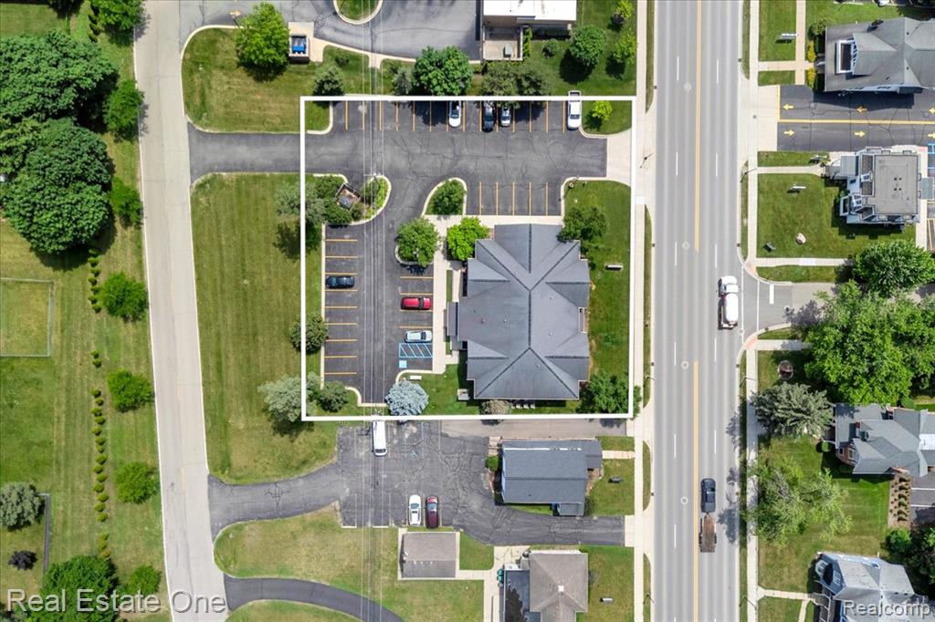 110 S Washington Street, Oxford, MI 48371 — Photo 22
