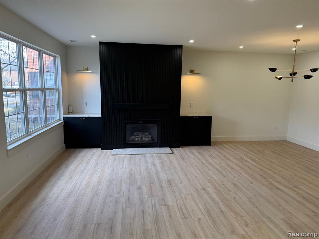 47643 ORMSKIRK Drive, Canton, MI 48188 — Photo 5