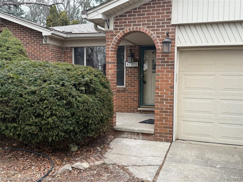 47071 Savannah Drive, Macomb, MI 48044 — Photo 3