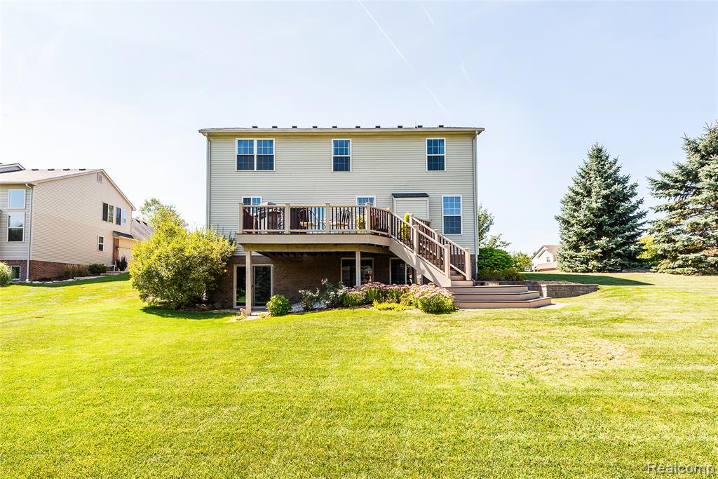 58740 Carriage Lane, South Lyon, MI 48178 — Photo 22