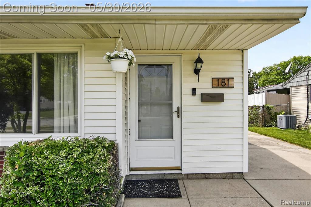 181 Brandt Street, Garden City, MI — Photo 6