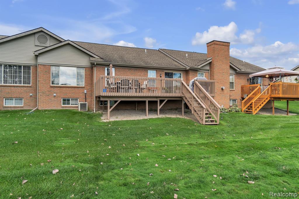 1955 PEBBLE CREEK Drive, Canton, MI 48188 — Photo 45