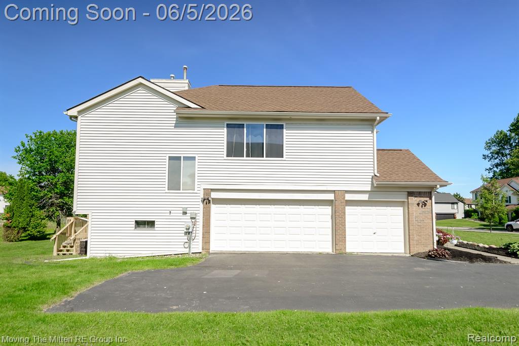 42996 Pond Bluff Drive, Van Buren, MI 48111 — Photo 50