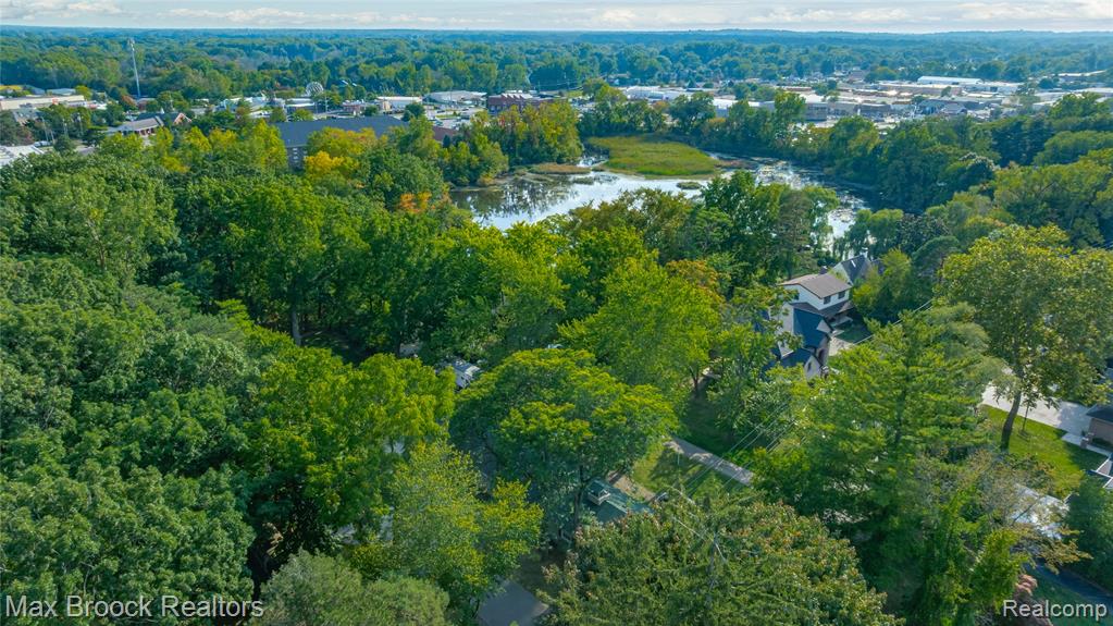 4241 S Shore Street, Waterford, MI 48328 — Photo 6