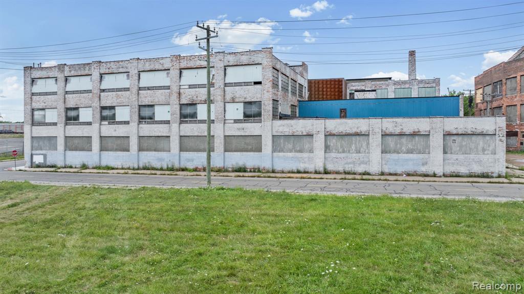 4400 Lawton Street - Photo 3