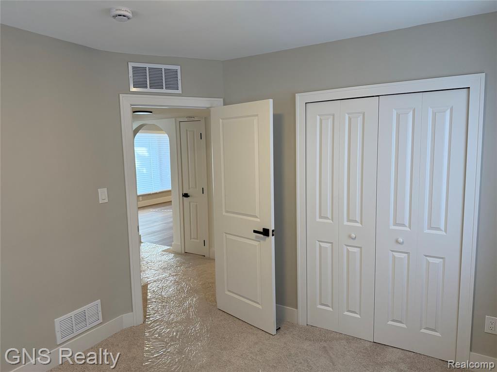1143 E Harwood Avenue, Madison Heights, MI 48071 — Photo 14