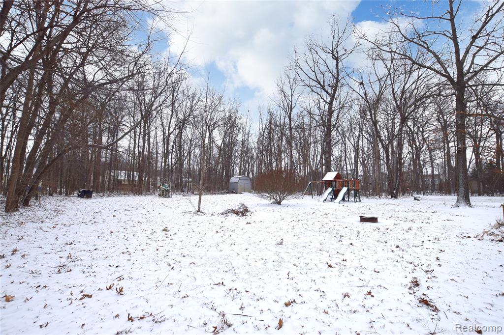 5340 Blossom Lane, Linden, MI 48451 — Photo 25
