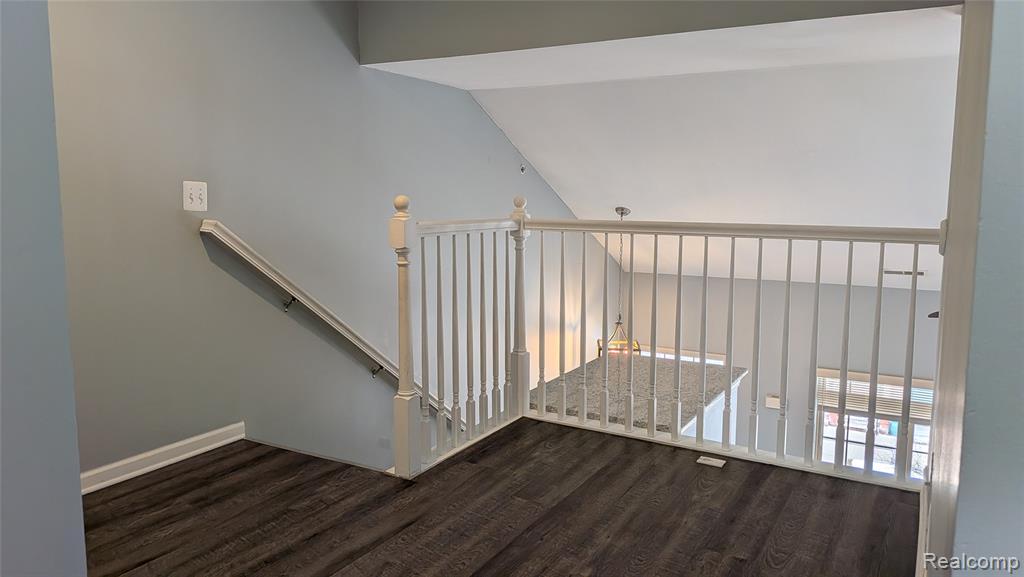 413 VILLAGE Drive, Walled Lake, MI 48390 — Photo 25