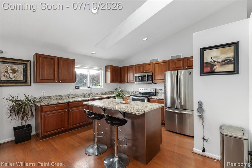 3201 Lynhurst Court, Oakland, MI 48306 — Photo 11