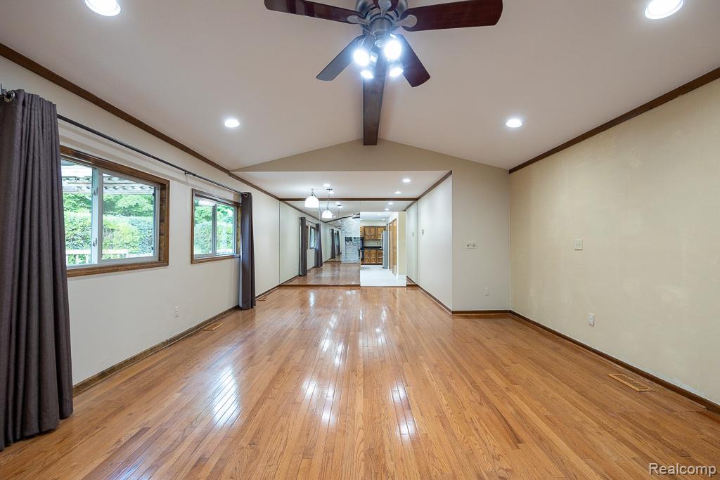6275 Fairbrook Court, West Bloomfield, MI — Photo 29