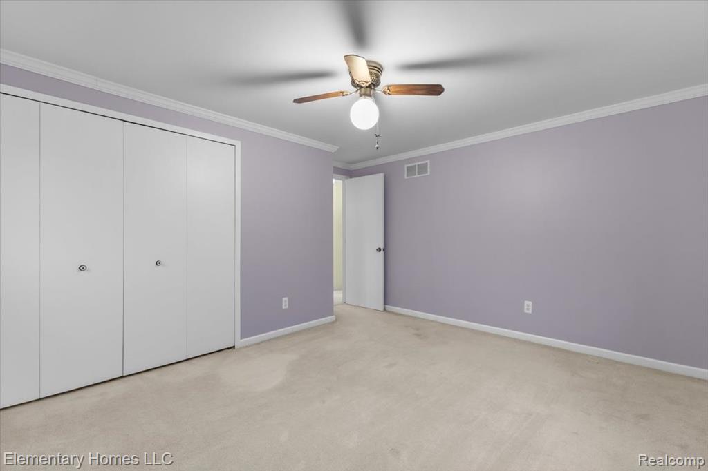 4879 Stoddard Drive, Troy, MI 48085 — Photo 12