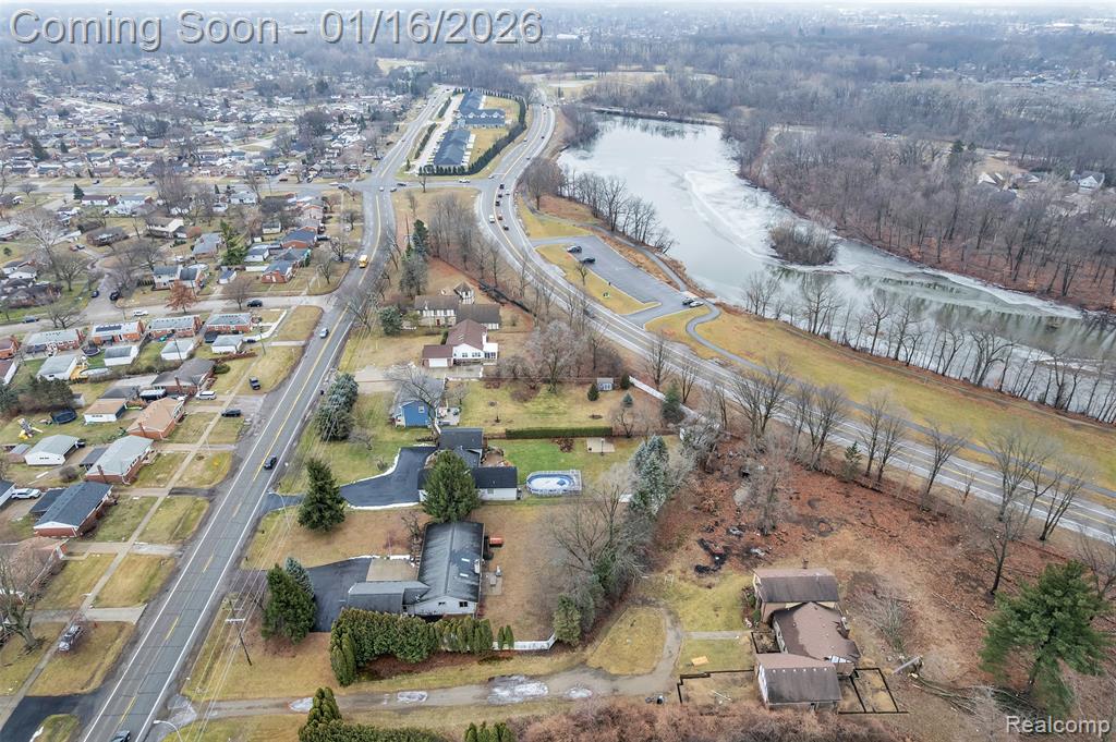 9035 Farmington Road, Livonia, MI 48150 — Photo 79