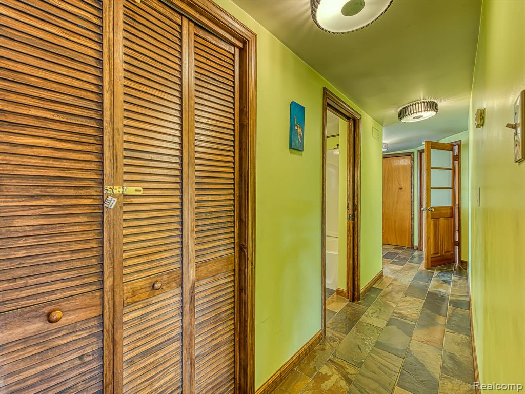 557 Alfred Street, Brooklyn, MI 49230 — Photo 17