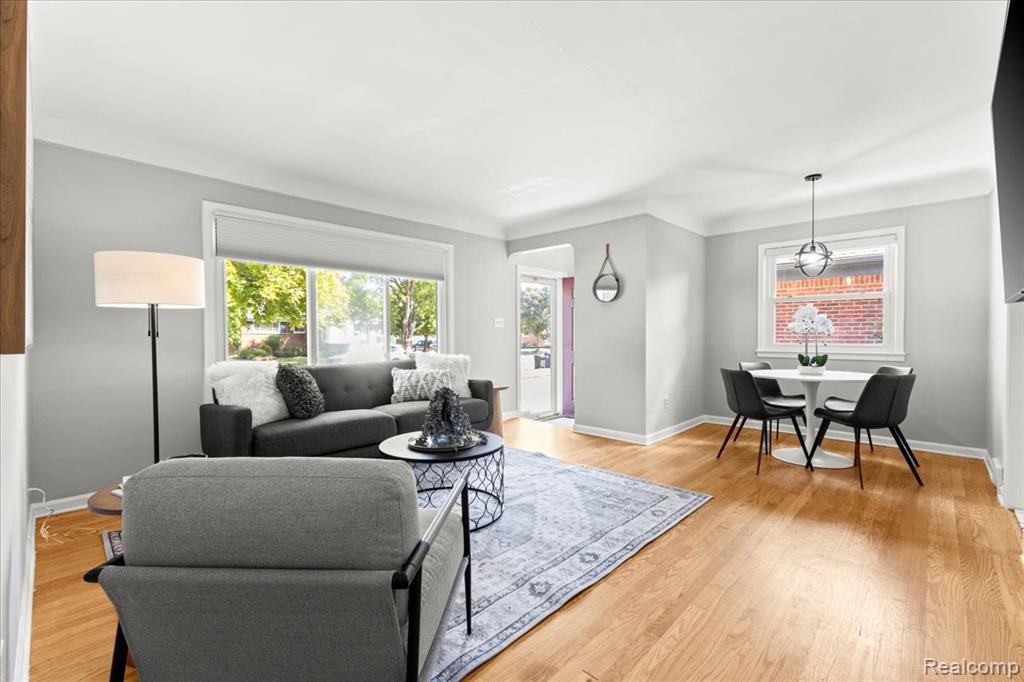 407 Jeffrey Avenue, Royal Oak, MI 48073 — Photo 3