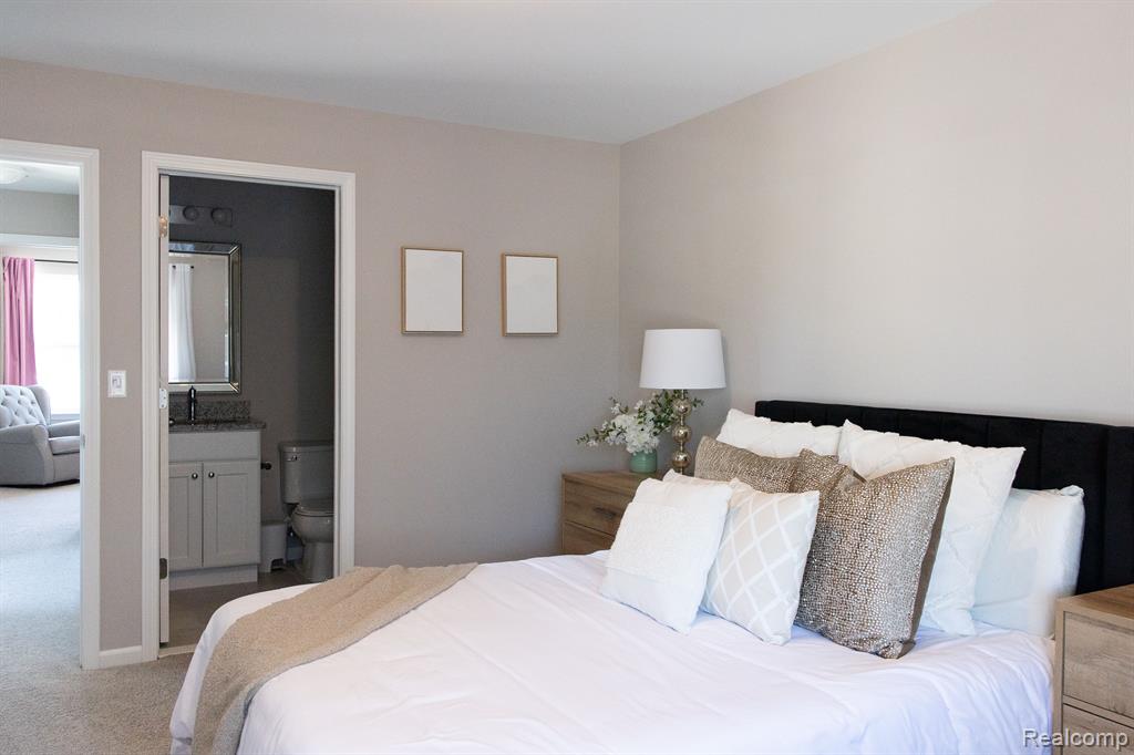 527 ANNE Avenue, Brighton, MI 48116 — Photo 15