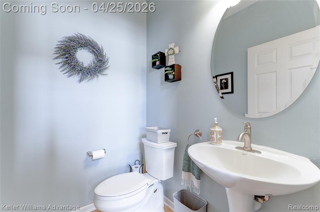 1758 Four Seasons Drive, Howell, MI 48843 — Photo 12