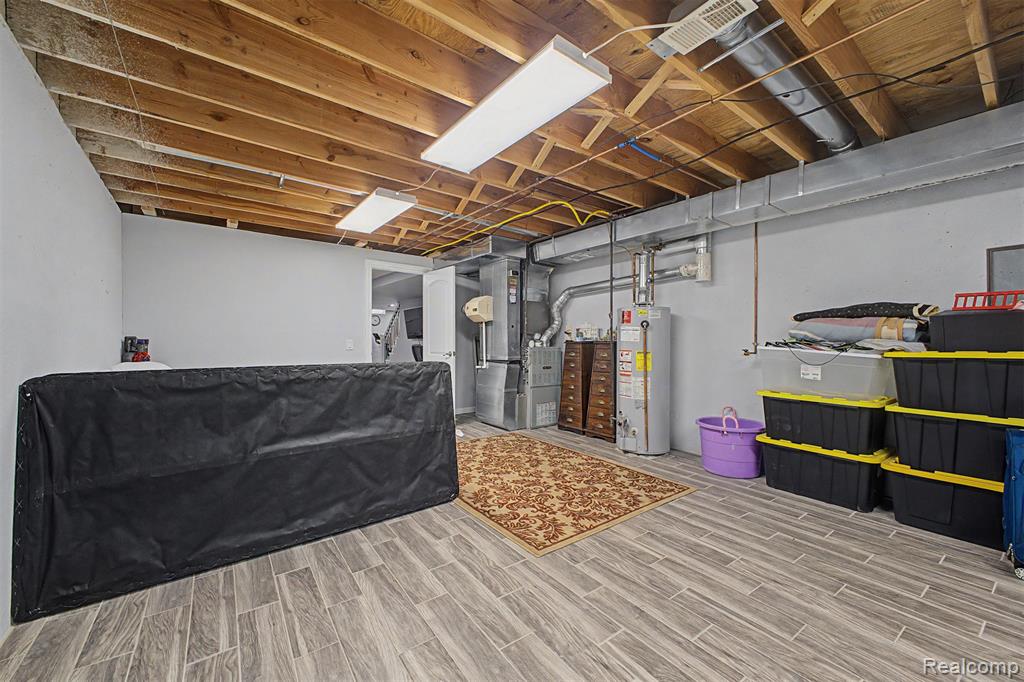 816 N Beech Daly Road, Dearborn Heights, MI 48127 — Photo 38