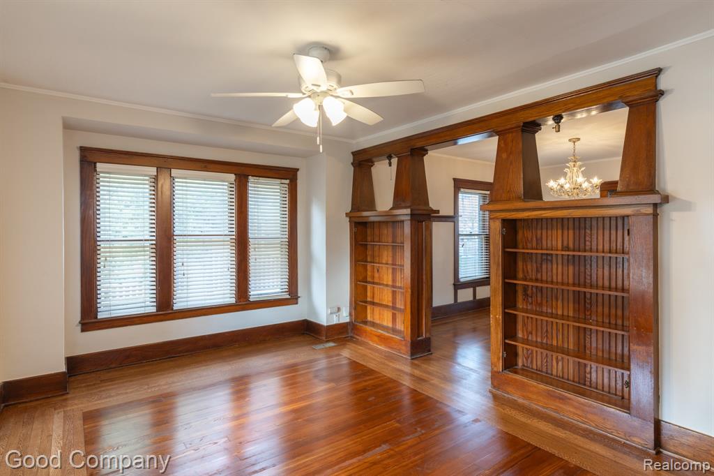 909 S Center Street, Royal Oak, MI 48067 — Photo 7