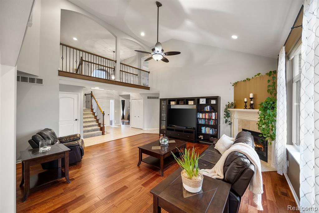 54652 White Spruce Lane, Shelby Twp, MI 48315 — Photo 10