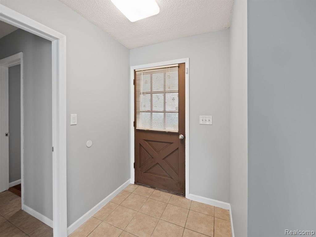 46733 Shelby Road, Shelby Twp, MI 48317 — Photo 3