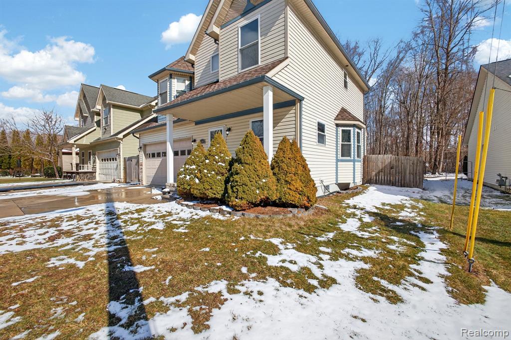 9399 Oakdale Street, Clay, MI 48001 — Photo 36